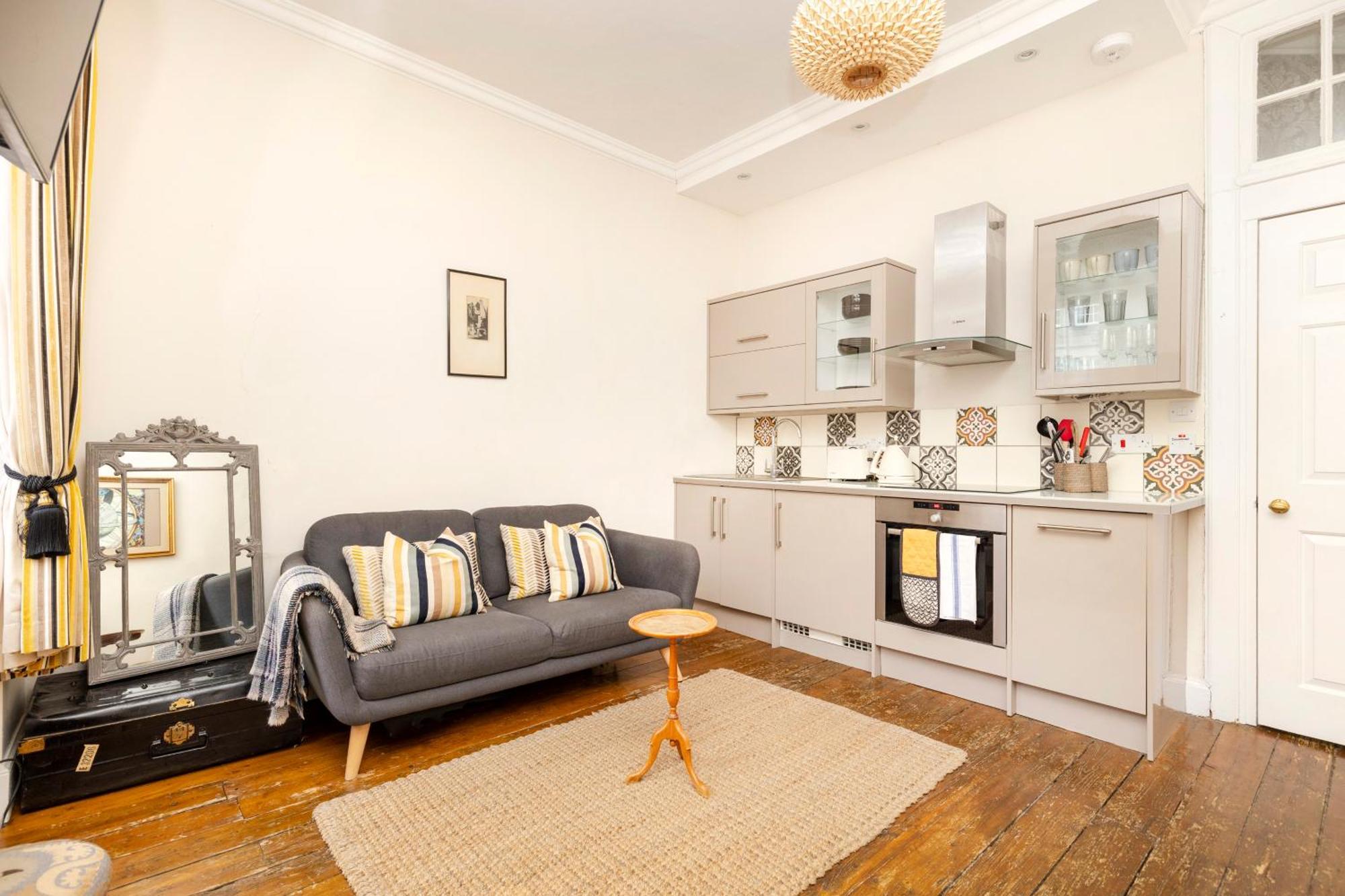 Joivy Classy Apartment Near Edinburgh Castle Dış mekan fotoğraf